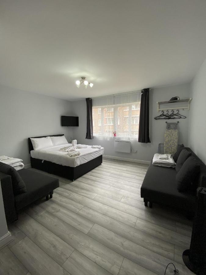 Comfortable - Cosy - Budget Studios In City Center Лондон Екстериор снимка